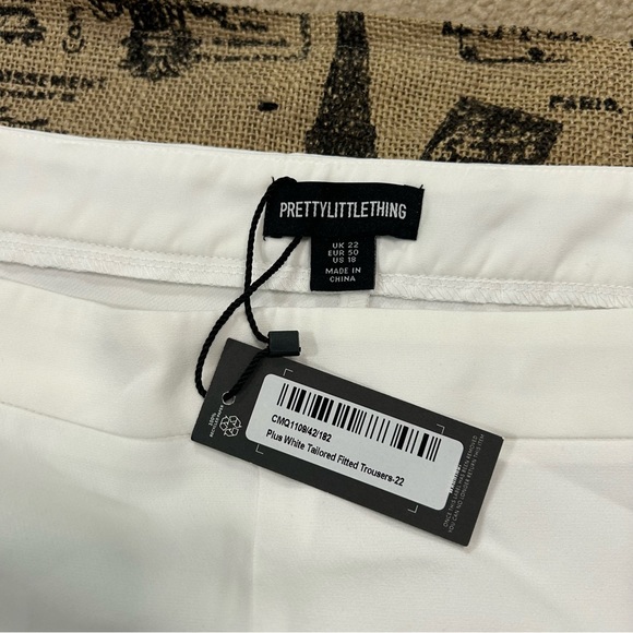 Prettylittlething NWT! Plus White Tailored Fitted Trousers Pant Size 18 - Picture 7 of 12